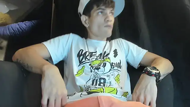 Jesshot bigcock20cm online show from 06/14/26, 04:57
