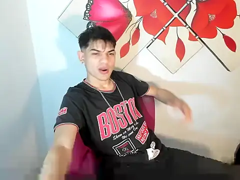 Jesshot bigcock20cm online show from 02/19/26, 04:42