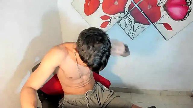 Jesshot bigcock20cm online show from 06/01/26, 04:13