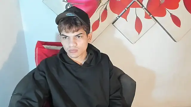 Jesshot bigcock20cm online show from 03/16/26, 02:52