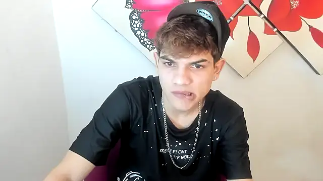 Jesshot bigcock20cm online show from 03/12/26, 04:07