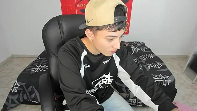 Wesleey-Boy online show from 04/11/26, 07:39