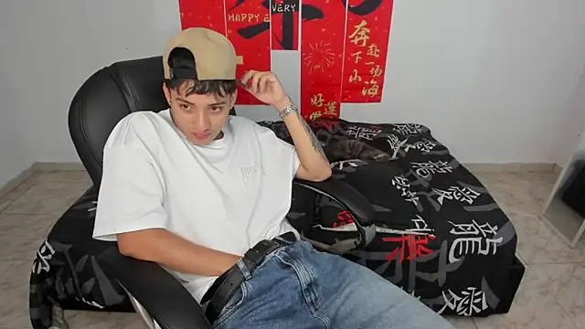 Wesleey-Boy online show from 04/13/26, 08:02