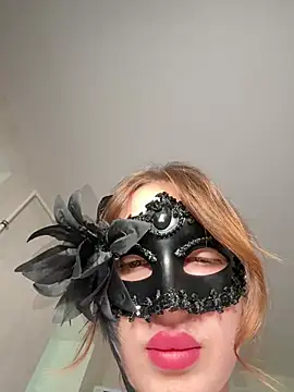 Perry Tiffany online show from 07/05/26, 04:14