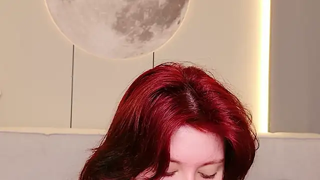 Milana Bold online show from 05/19/26, 08:27