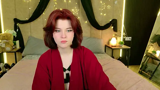 Milana Bold online show from 05/17/26, 09:15