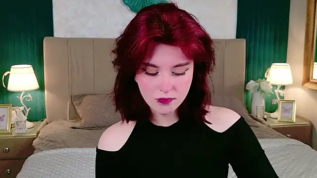 Snapshot of Milana_Bold chatting on 07/12/26, 03:46 Milana Bold online show from 07/12/26, 03:46