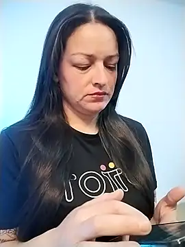 Snapshot of Ivanna_Greey1 chatting on 02/22/26, 04:08 Ivanna Greey1 online show from 02/22/26, 04:08