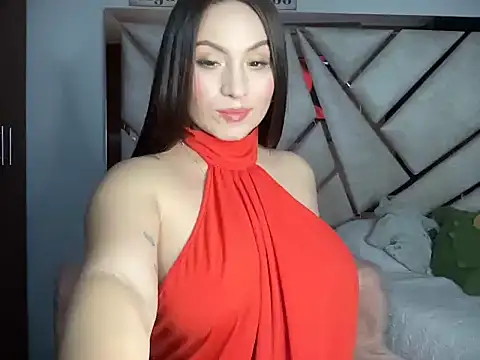 Snapshot of EmmaAlbaxx chatting on 02/06/26, 12:50 EmmaAlbaxx online show from 02/06/26, 12:50