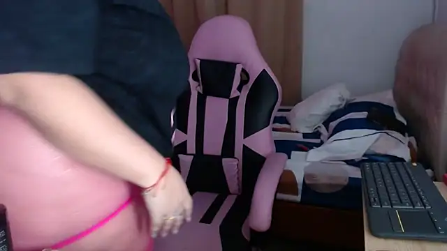 Angiegranados online show from 04/29/26, 02:27