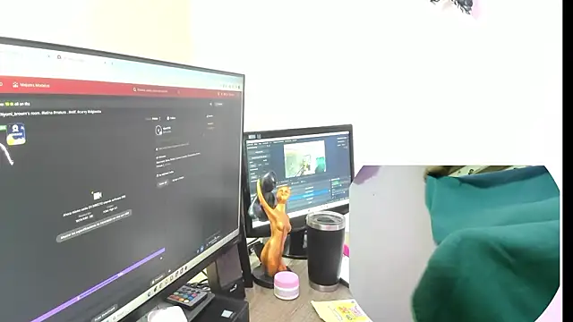 Nyomi browm online show from 02/26/26, 05:18