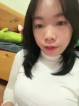 DoliceGirl2k online show from 02/05/26, 03:35