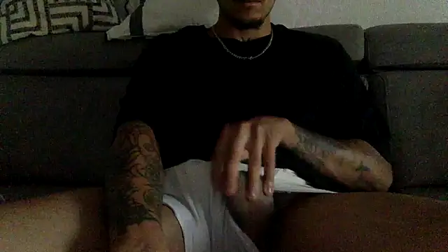 leobigxxx online show from 07/31/26, 03:53