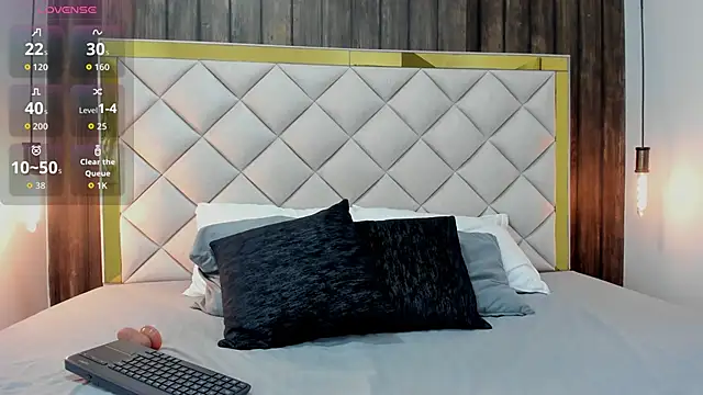 Snapshot of samanthaa_rosee__ chatting on 02/20/26, 03:47 samanthaa rosee online show from 02/20/26, 03:47