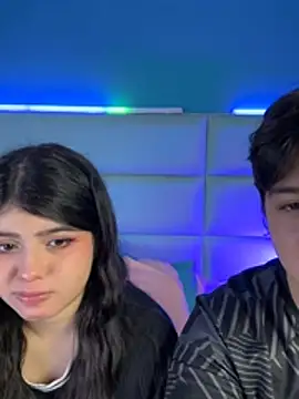 EmilyAndAndrew online show from 02/13/26, 03:28