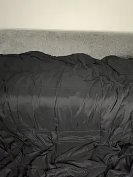 Snapshot of Ebony_Queeen chatting on 04/15/26, 01:26 Ebony Queeen online show from 04/15/26, 01:26