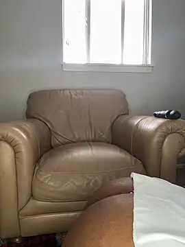 Snapshot of Ebony_Queeen chatting on 04/02/26, 04:35 Ebony Queeen online show from 04/02/26, 04:35