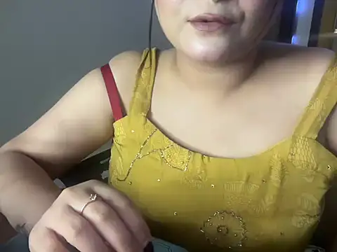 Hersheykaur online show from 04/20/26, 10:11