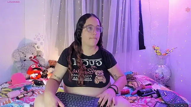 Stacy millerr1 online show from 05/21/26, 10:01