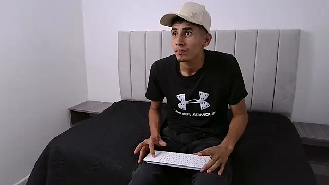 Snapshot of Fideo11Hot chatting on 02/08/26, 02:09 Fideo11Hot online show from 02/08/26, 02:09