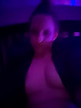 sexyymeli online show from 04/06/26, 06:25