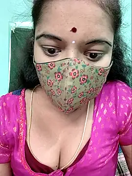 Snapshot of Tamilkannadacouple chatting on 04/18/26, 05:43 Tamilkannadacouple online show from 04/18/26, 05:43