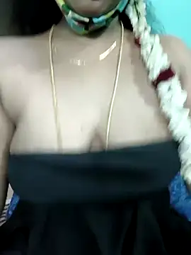 Snapshot of Tamilkannadacouple chatting on 04/09/26, 06:19 Tamilkannadacouple online show from 04/09/26, 06:19