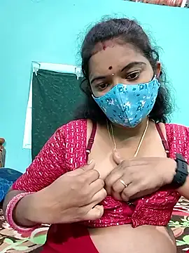 Snapshot of Tamilkannadacouple chatting on 02/21/26, 06:48 Tamilkannadacouple online show from 02/21/26, 06:48