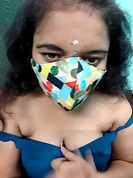 Snapshot of Tamilkannadacouple chatting on 03/18/26, 06:05 Tamilkannadacouple online show from 03/18/26, 06:05