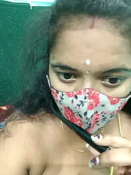 Snapshot of Tamilkannadacouple chatting on 03/27/26, 08:26 Tamilkannadacouple online show from 03/27/26, 08:26