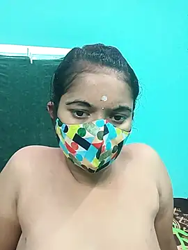 Snapshot of Tamilkannadacouple chatting on 03/19/26, 06:13 Tamilkannadacouple online show from 03/19/26, 06:13