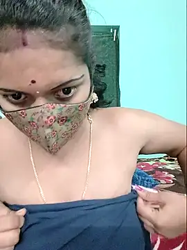 Snapshot of Tamilkannadacouple chatting on 04/22/26, 06:14 Tamilkannadacouple online show from 04/22/26, 06:14
