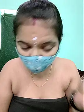 Snapshot of Tamilkannadacouple chatting on 04/11/26, 05:37 Tamilkannadacouple online show from 04/11/26, 05:37