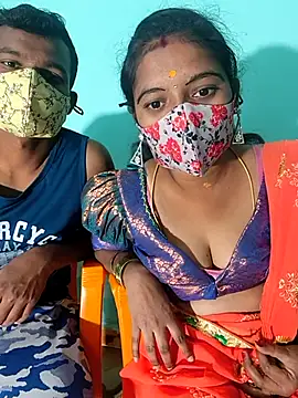 Snapshot of Tamilkannadacouple chatting on 02/09/26, 05:38 Tamilkannadacouple online show from 02/09/26, 05:38