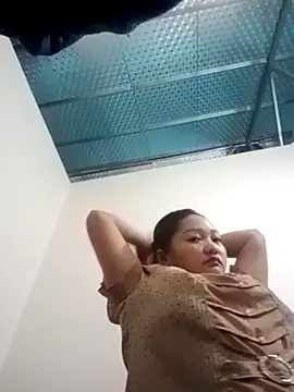 Snapshot of cuunon11 chatting on 02/23/26, 01:07 cuunon11 online show from 02/23/26, 01:07