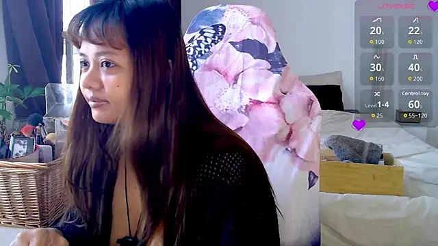 Snapshot of MyAsianWaifu chatting on 06/16/26, 02:22 MyAsianWaifu online show from 06/16/26, 02:22