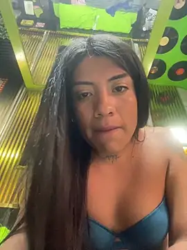 Snapshot of tranycamii chatting on 02/06/26, 05:09 tranycamii online show from 02/06/26, 05:09