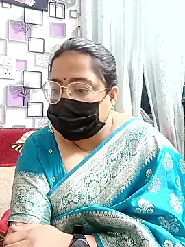 Snapshot of GangbangCouple chatting on 02/19/26, 05:43 GangbangCouple online show from 02/19/26, 05:43