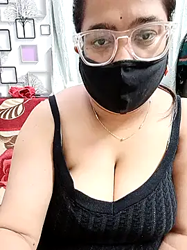 GangbangCouple online show from 03/10/26, 05:17