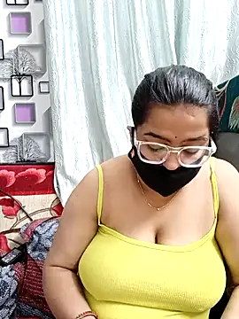 Snapshot of GangbangCouple chatting on 02/24/26, 05:36 GangbangCouple online show from 02/24/26, 05:36