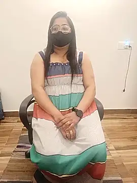 Snapshot of GangbangCouple chatting on 02/06/26, 05:53 GangbangCouple online show from 02/06/26, 05:53