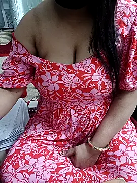 Snapshot of GangbangCouple chatting on 02/19/26, 05:15 GangbangCouple online show from 02/19/26, 05:15