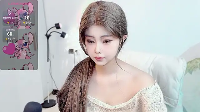 Snapshot of Memeli0 chatting on 02/26/26, 10:21 Memeli0 online show from 02/26/26, 10:21