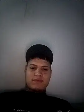 Snapshot of elvaquero06 chatting on 02/13/26, 11:16 elvaquero06 online show from 02/13/26, 11:16