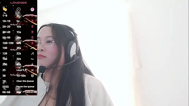 vivi523 online show from 03/28/26, 06:03