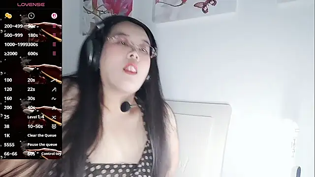 vivi523 online show from 03/30/26, 11:55