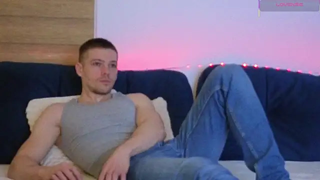 JulianTurner online show from 02/14/26, 09:42