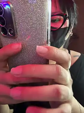 HaleyKin online show from 04/11/26, 06:11