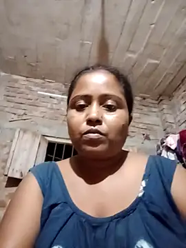 Snapshot of Puja_9999 chatting on 07/09/26, 02:16 Puja 9999 online show from 07/09/26, 02:16