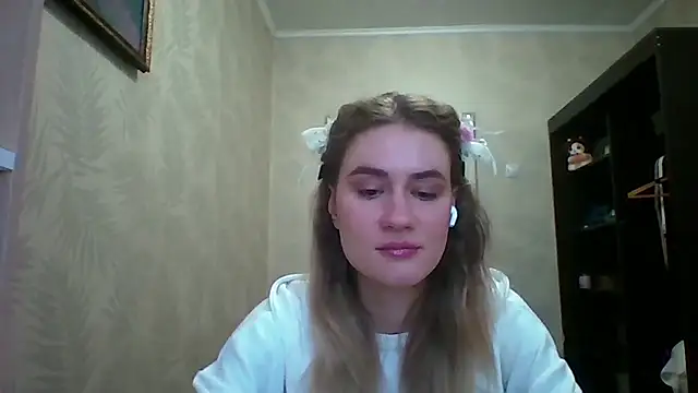 Snapshot of DeanneGilcher chatting on 02/26/26, 09:31 DeanneGilcher online show from 02/26/26, 09:31